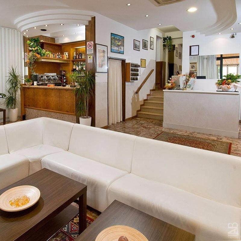 Hotel Granada