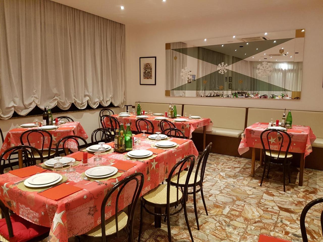 Granada Hotel 3*